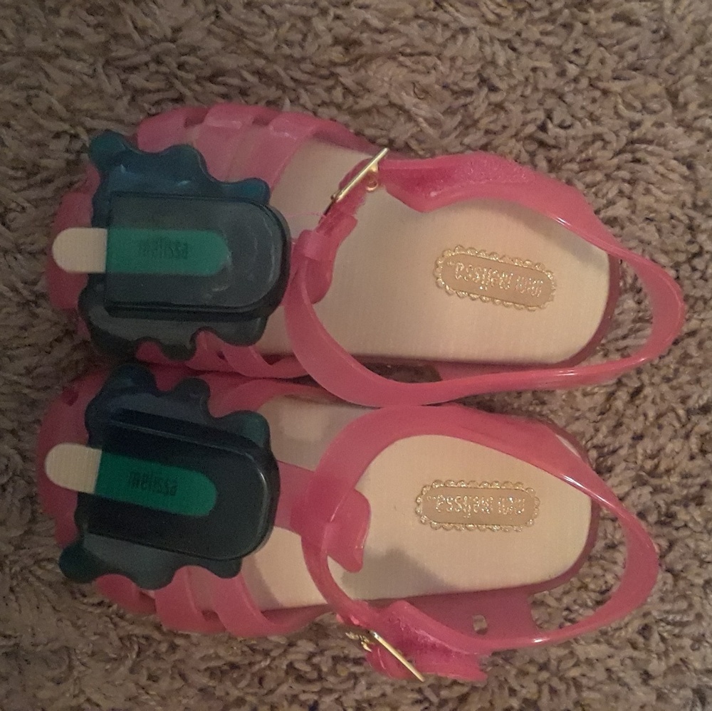 Mini melissa